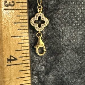 2 inch necklace, extender chain, with lobster lock.